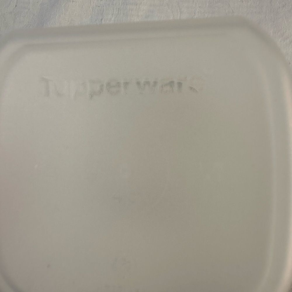Tupperware Container Pour Spout Pink 24 oz - Picture 4 of 5